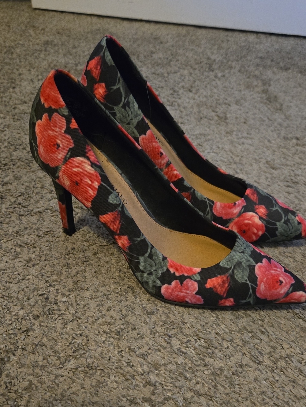 Christian Siriano Womens Heels Size 9